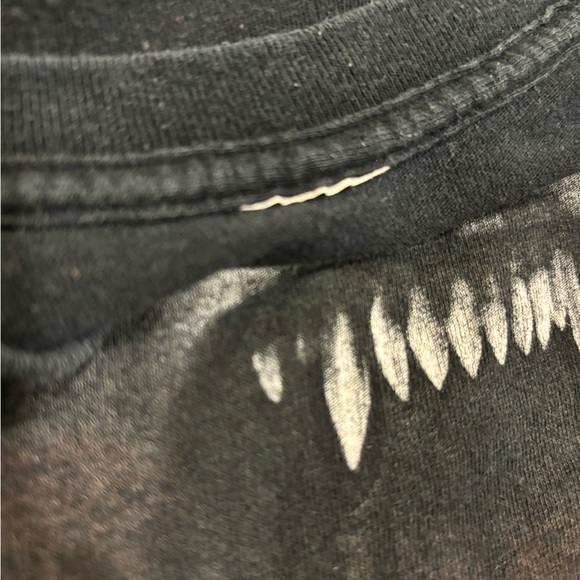 Vintage 00s Wolf T-Shirt - Picture 3 of 3